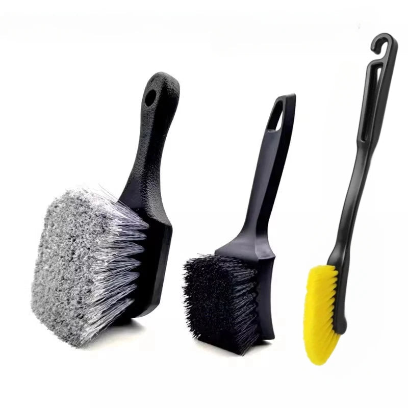 Wheel rim brush set