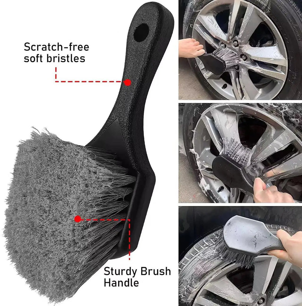 Wheel rim brush set